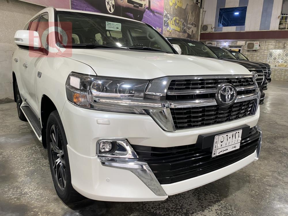 تويوتا لاندكروزر